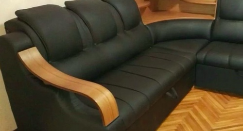 Перетяжка кожаного дивана. Балтийск